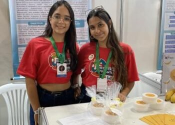 Estudantes criam pomada da casca da banana para tratar feridas na mama | SECOM