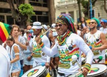 Lavagem do Bonfim reafirma força da cultura afro-brasileira com apoio do Edital Ouro Negro | SECOM
