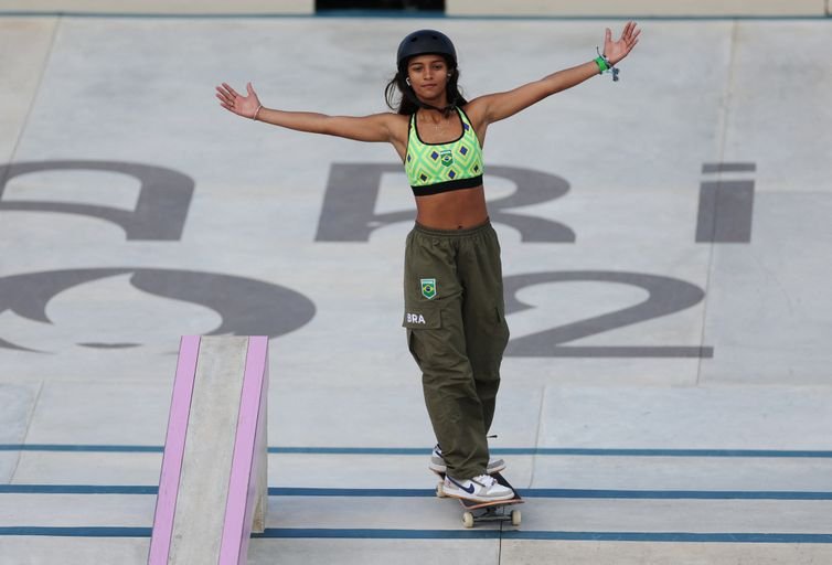 Paris 2024 Olympics - Skateboarding - Women's Street Final - La Concorde 3, Paris, France - July 28, 2024.
Rayssa Leal of Brazil reacts during the final. REUTERS/Pilar Olivares