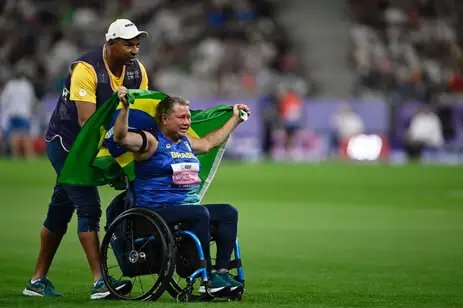 Douglas Magno/CPB/Direitos Reservados beth gomes, jogos de paris, atletismo, paralimpíada