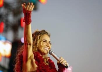 Pôr do Som celebra a chegada de 2026 com reverência aos orixás e homenagem à Mãe Carmen | SECOM