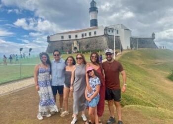 Setur-BA leva executivos da Copa Airlines para city tour por Salvador, como parte da promoção do destino | SECOM