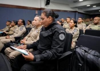 Formação em Direitos Humanos é realizada para forças de segurança do Estado | SECOM