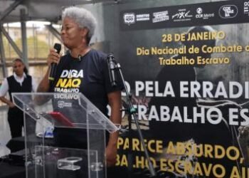 Ato da SJDH e Metrô Bahia marca o Dia Nacional de Combate ao Trabalho Escravo | SECOM