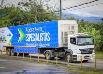 Bahia amplia atendimento com quatro carretas do programa Agora Tem Especialistas em operação simultânea | SECOM