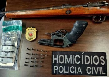 PR: Polícia prende cinco suspeitos por roubo de R$ 15 milhões em joias