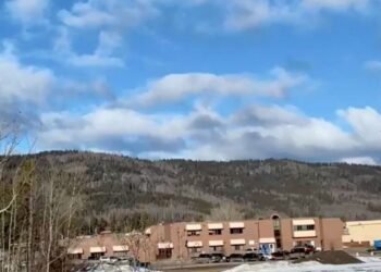 Ataque a tiros em escola no Canadá deixa 10 mortos