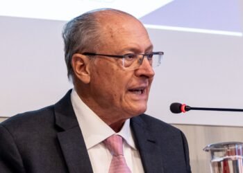 Alckmin: Brasil não perde competitividade com tarifa de 10% dos EUA