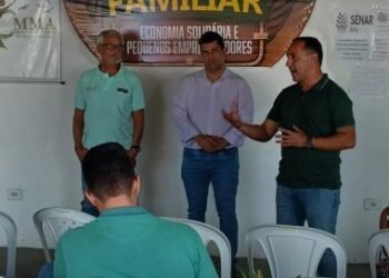 Reunião leva orientações sobre produção segura de mudas de citros em Rio Real | SECOM