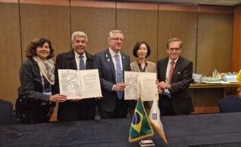 Na Coreia do Sul, governador firma novo acordo para produção de biomedicamento para tratamento de câncer e doenças raras | SECOM