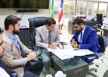 Governo da Bahia anuncia nova indústria em Santo Antônio de Jesus e destaca combate aos fogos de artifício clandestinos | SECOM