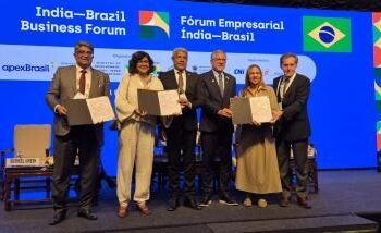 Na Índia, governador garante parceria para produção na Bahia de medicamentos de alta complexidade contra o câncer | SECOM