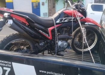 PC apreende motocicleta, armas, drogas e munições em Anguera e Serra Preta