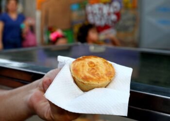 Setor de serviços cresce 2,8% em 2025, quinto ano seguido de alta