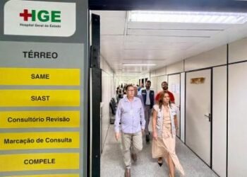 Roberta Santana inspeciona HGE e acompanha os preparativos para o Carnaval | SECOM