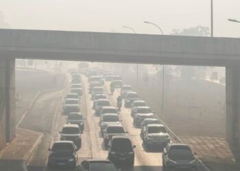 Concentração de poluentes no ar ultrapassa limites em todo o país