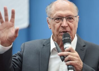 Alckmin elogia suspensão do pagamento de penduricalhos por Flávio Dino