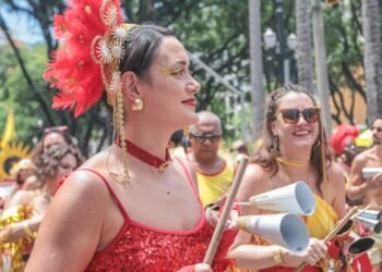 Campanha contra assédio sexual no carnaval tem adesão de 18 estados