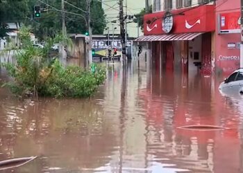 Chuvas: estado de SP tem 45 cidades em atenção para deslizamentos