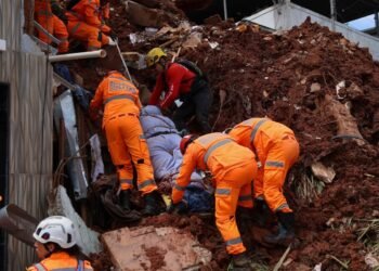 Chuvas em MG já deixaram 47 mortos e 20 desaparecidos