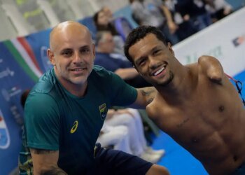 Gabrielzinho lidera natação paralímpica do Brasil no circuito mundial