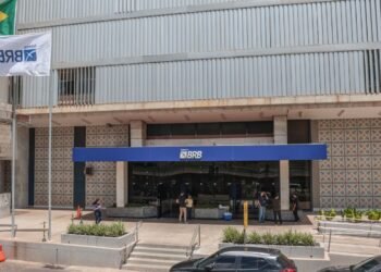 Justiça suspende uso de terrenos como garantia de capitalização do BRB