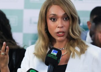 Ministério das Comunicações investiga Ratinho por discurso transfóbico