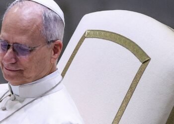 Papa Leão lamenta que guerra contra Irã “esteja cada vez pior”