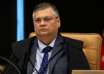 Dino defende STF e diz que Corte “acerta mais do que erra”