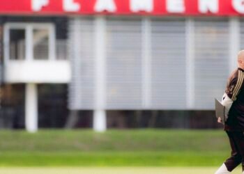 Técnico Leonardo Jardim é anunciado pelo Flamengo