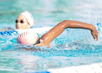 Delegação baiana de natação disputa torneio regional em Recife | SECOM