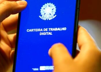 Desemprego fica em 5,4% no trimestre encerrado em janeiro de 2026