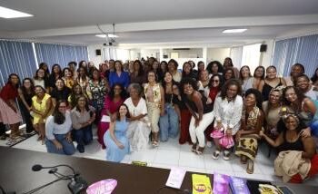 Secom reúne servidoras para celebrar vivências e histórias no Mês da Mulher | SECOM