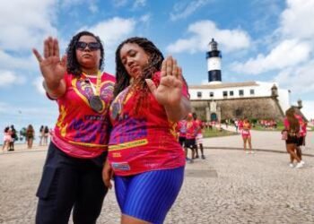 Corrida Mulheres pela Vida mobiliza milhares em Salvador no Dia Internacional das Mulheres | SECOM