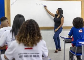 SEC incentiva professores e diretores escolares da Educação Básica a participarem da Escuta Nacional do MEC | SECOM