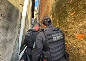 Operação cumpre 4 mandados de prisão contra investigados por extorsão