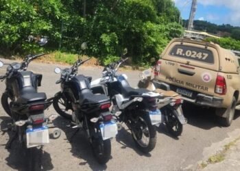 PM desarticula desmanche e recupera motocicletas na Bahia