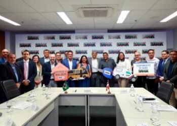 Governador autoriza obras na BA-420 e entrega equipamentos para Maragogipe | SECOM