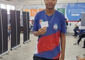 SAC Itinerante e Rolê Cidadão ampliam serviços em escolas estaduais e reforçam acesso à cidadania em Salvador | SECOM