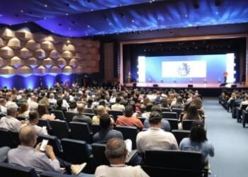 SDE participa do Cenários & Tendências 2026 e destaca potencial de Feira de Santana no comércio baiano | SECOM