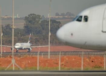 Após ameaça de bomba, voo da Latam de Brasília a São Paulo é adiado