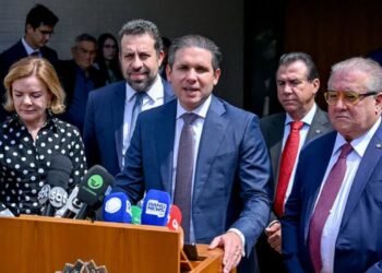 Regulamentação de trabalho por aplicativo deve ser votada em abril