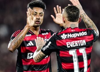 Rádio Nacional transmite nesta quarta jogo entre Flamengo e Cruzeiro
