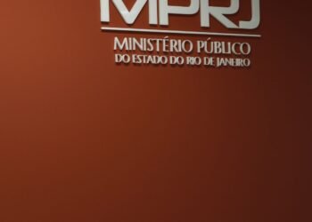 MPRJ cumpre 20 mandados de prisão contra grupo de Rogério de Andrade