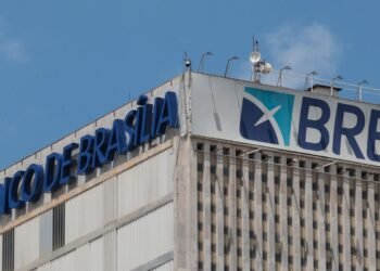 Câmara Legislativa convoca presidente do BRB para explicar rombo