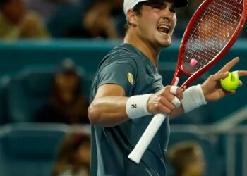 Tênis: João Fonseca avança para quartas de final em Monte Carlo