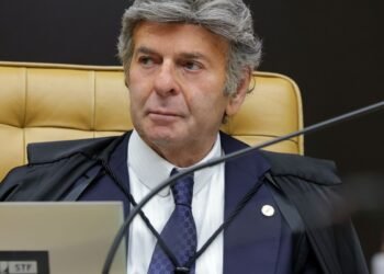 Fux vota por eleição indireta para o governo do Rio; placar está 1 a 1