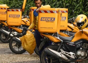 Correios: Plano de Demissão Voluntária tem adesão de 30% da meta