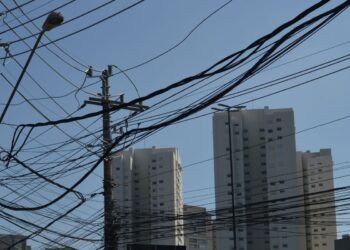 Ferros-velhos que venderem fio de cobre sem comprovação serão fechados