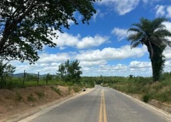 Pavimentação de R$ 7,6 milhões, novo mercado e habitação rural fortalecem desenvolvimento em Antônio Gonçalves | SECOM